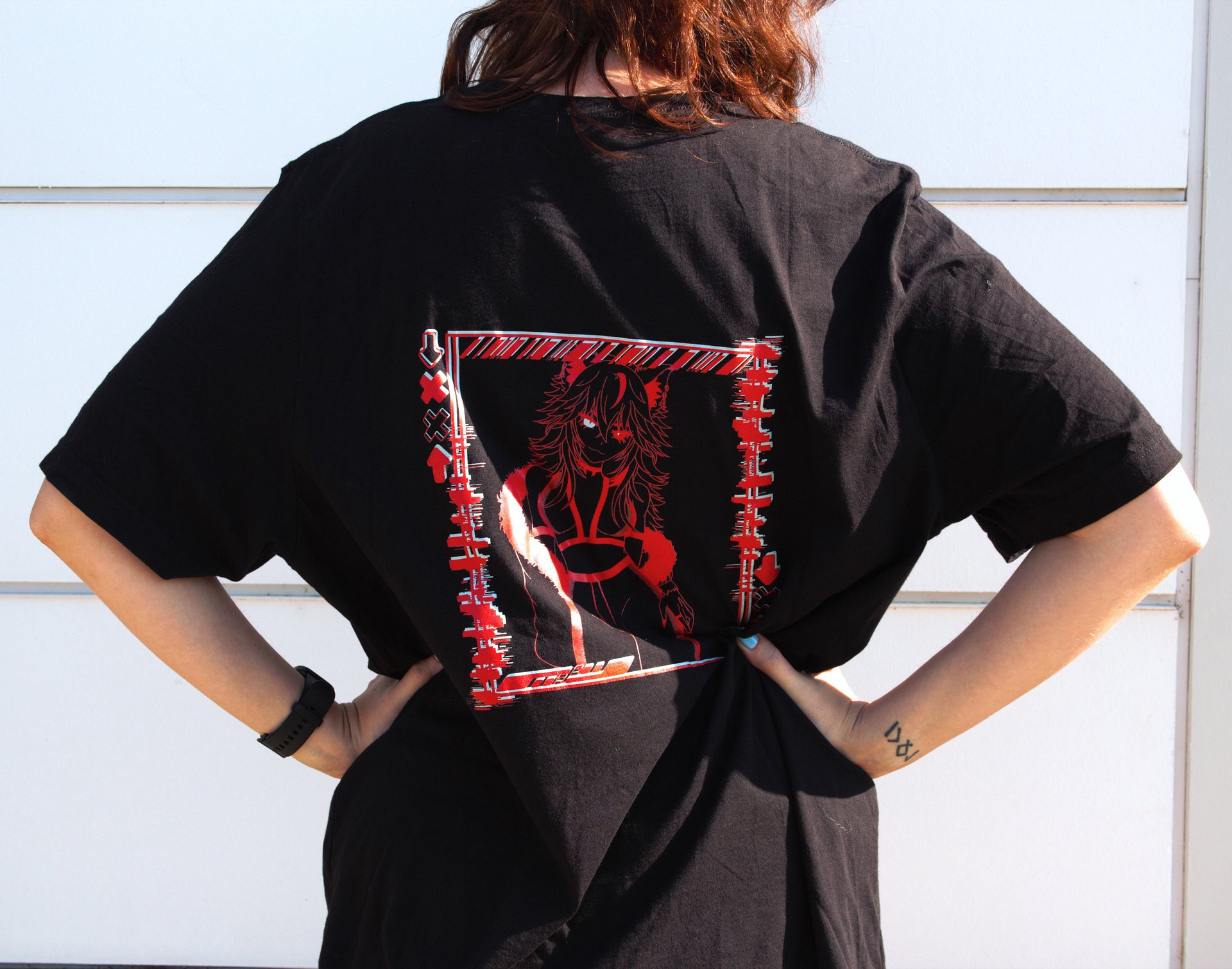 Livi Glitch T-Shirt product image (1)