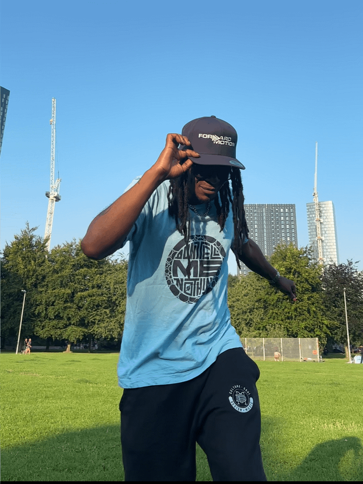 Official Forward Motion Snapback product image (1)