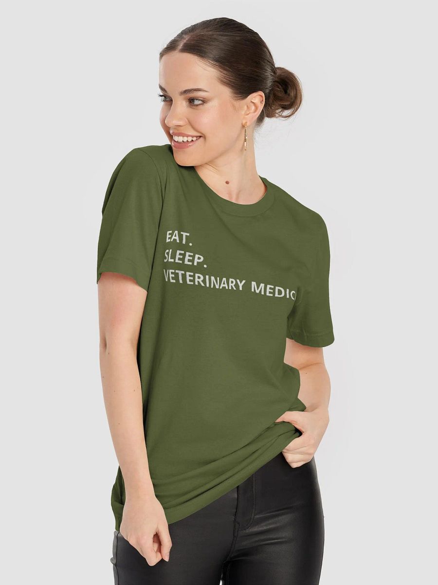 "Eat, sleep, veterinary medicine" t-shirt product image (2)