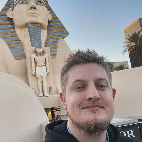 Feeling a lot lighter after the trip to Vegas. Not sure if it’s from all the walking or just lack of money in my wallet now.....