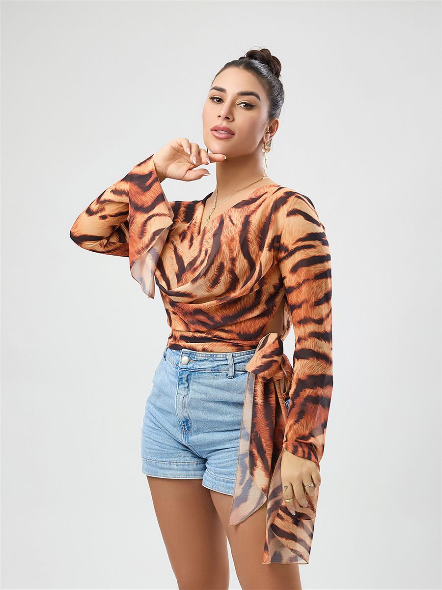 non-stretch chiffon tiger stripe printing bell-sleeve crop top product image (7)