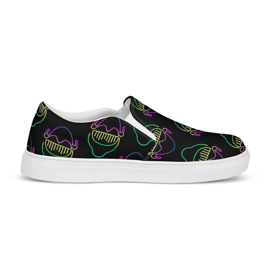 Ma1aci Beats Women's Slip On Shoes product image (6)