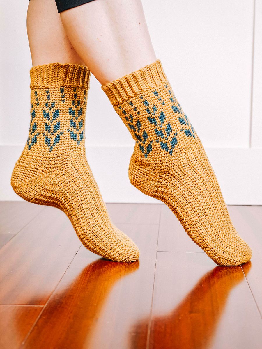 Vine Colorwork Crochet Sock Pattern Tutorial product image (7)