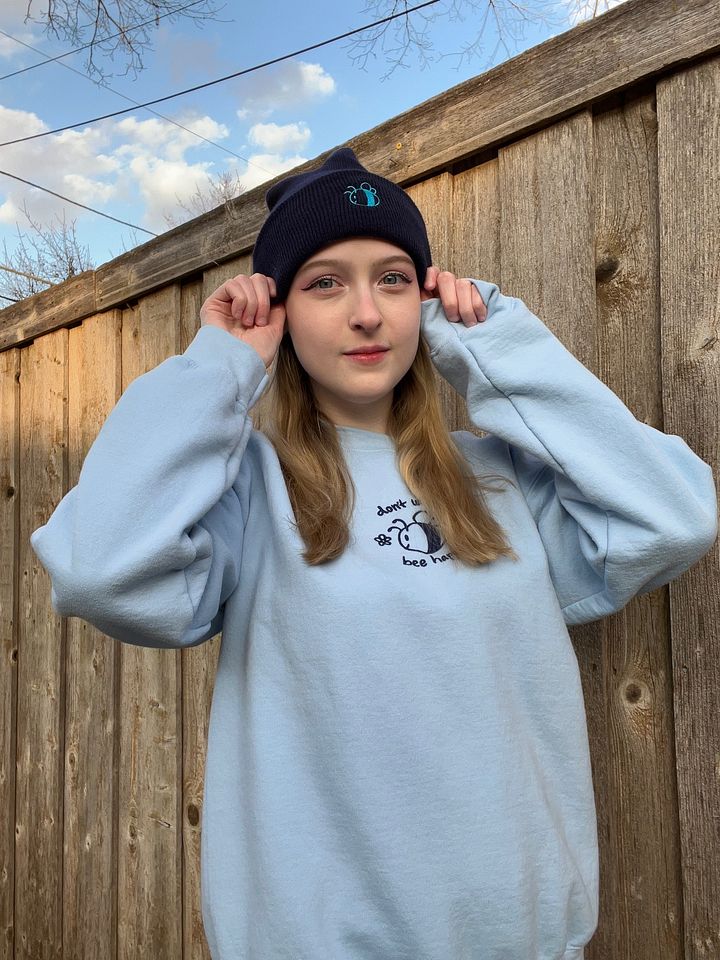 Bee Beanie product image (2)