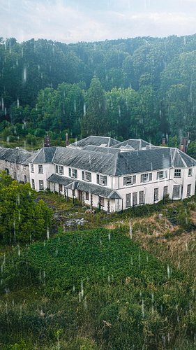 The mansion of dooooom coming 02.08.25
#paranormal #ghosttheory #hauntedhouse #paranormalactivity #urbex #ghosthunting #haunt...