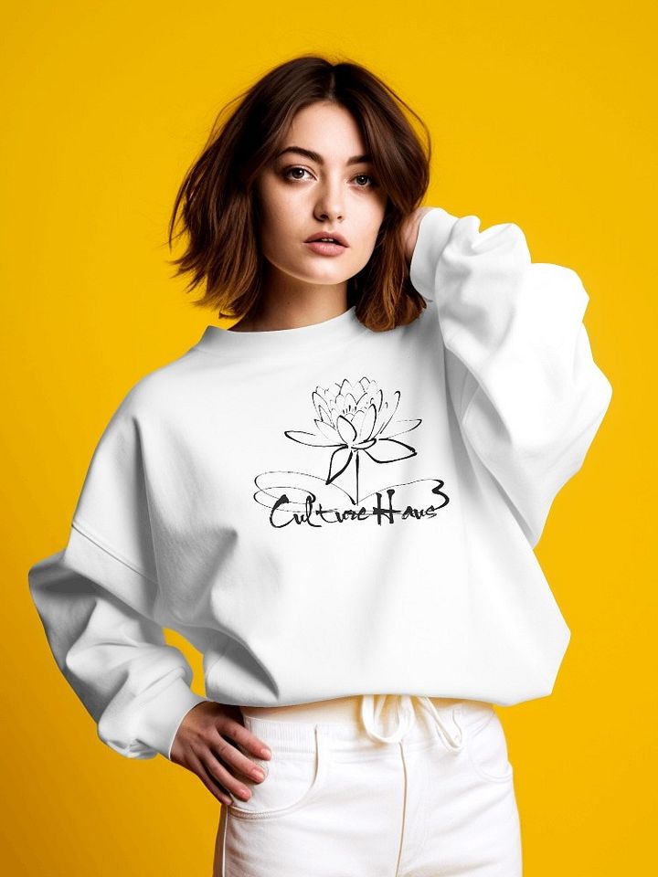 Culture Haus Sweatshirt - Lotus Flower product image (2)