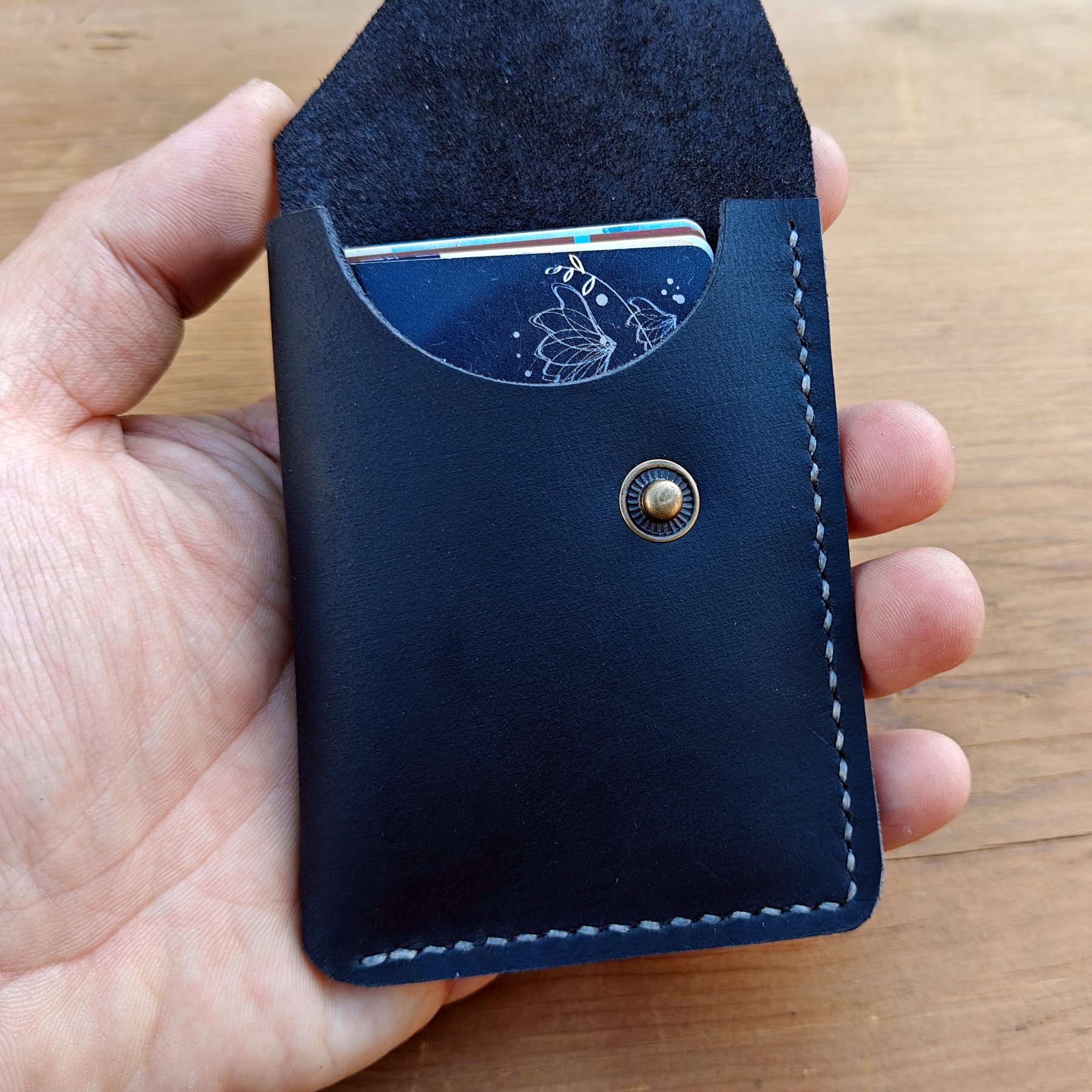 MEEBOY Handmade Slim Leather Business Card Holder, Minimalist Credit Card Wallet for Men and Women product image (12)