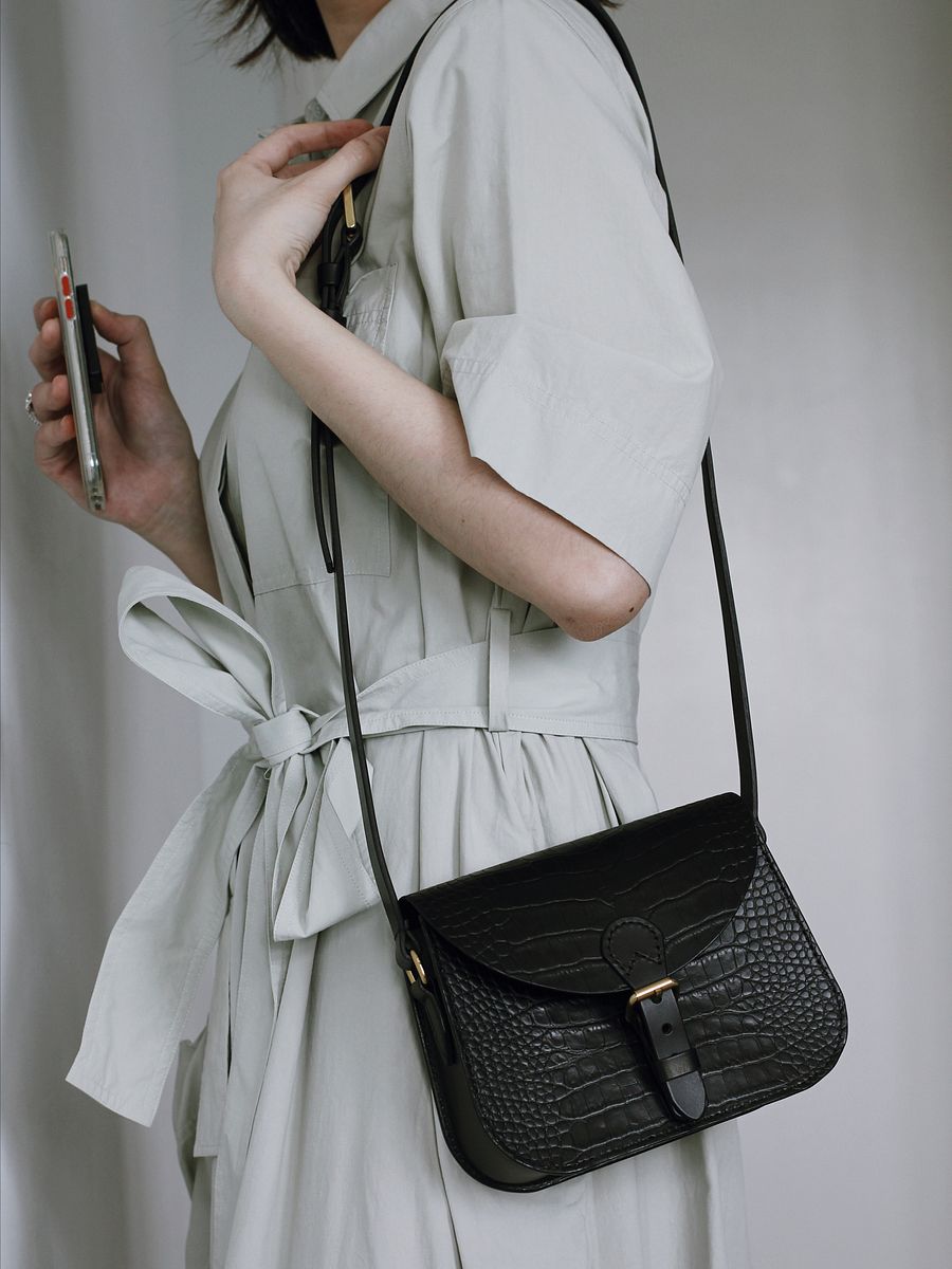 Black Croc Embossed Leather Saddle Bag – Small product image (8)
