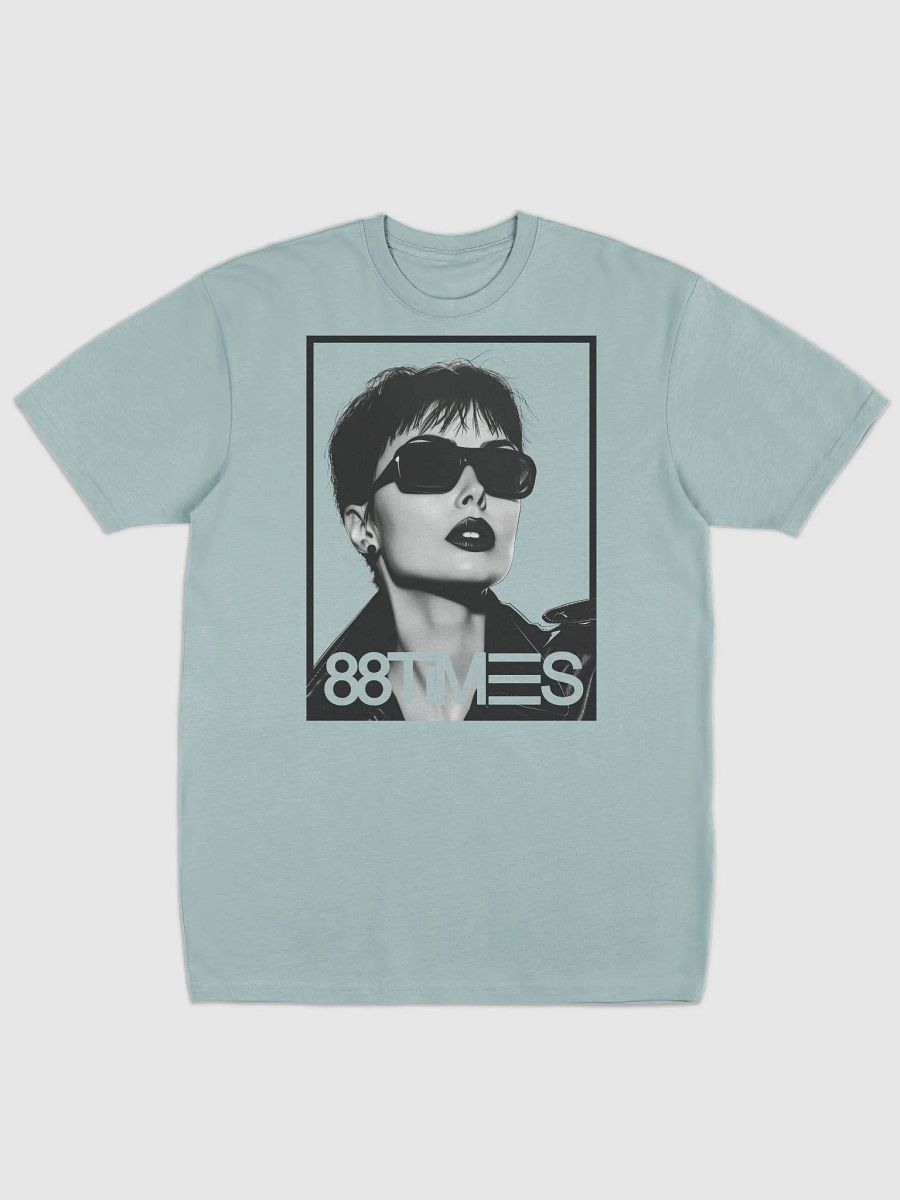 Monochrome Maverick product image (1)