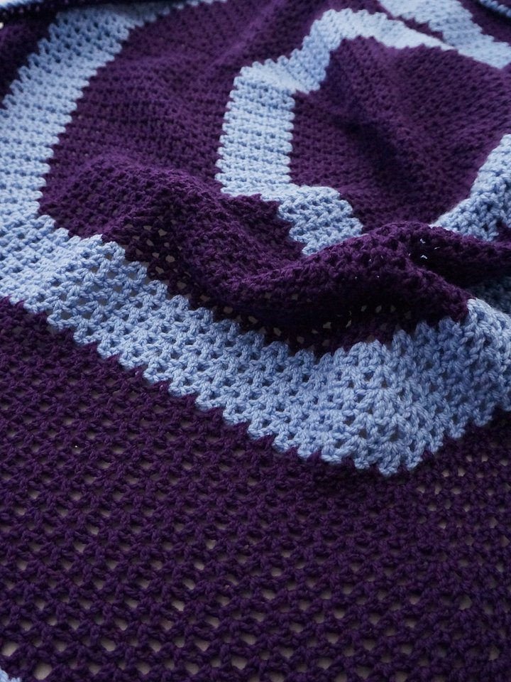 V stitch round blanket pdf pattern product image (1)