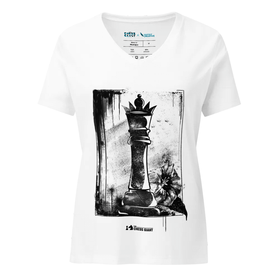 Grunge Chess: The Queen women's v-neck t-shirt product image (1)
