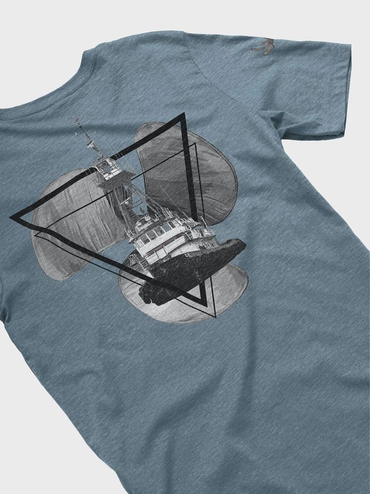 Three blade prop triangle Tug CE T-Shirt product image (1)