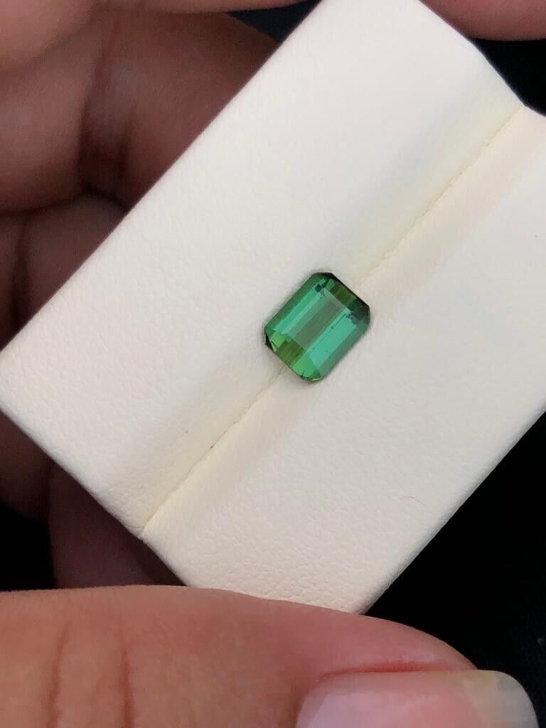 TOURMALINE EMERALD CUT GREEN COLOR STONE FOR RING, JEWELRY & GIFTS, 1.40 CARAT product image (8)