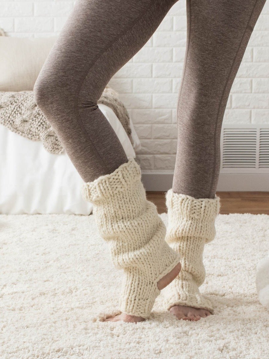 Yoga Sock Leg Warmer Knitting Pattern - Relaxation product image (1)