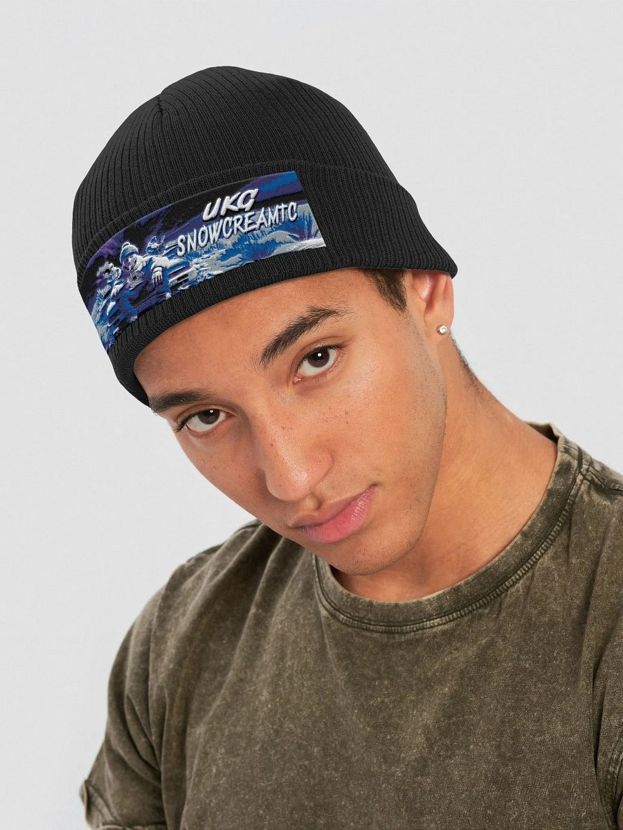 Snowy Beanie product image (4)