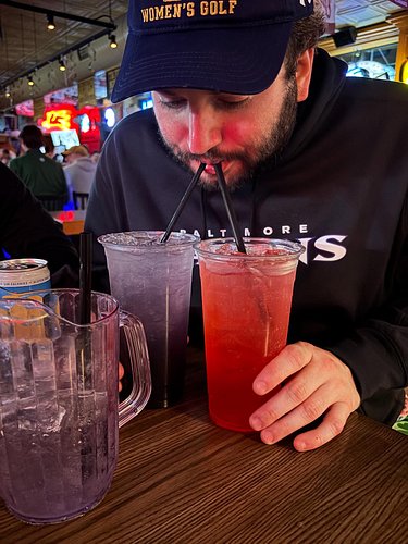 Notable Notre Dame women’s golf enthusiast drinking lit pitchers in south bend after a 0-12 betting performance last weekend