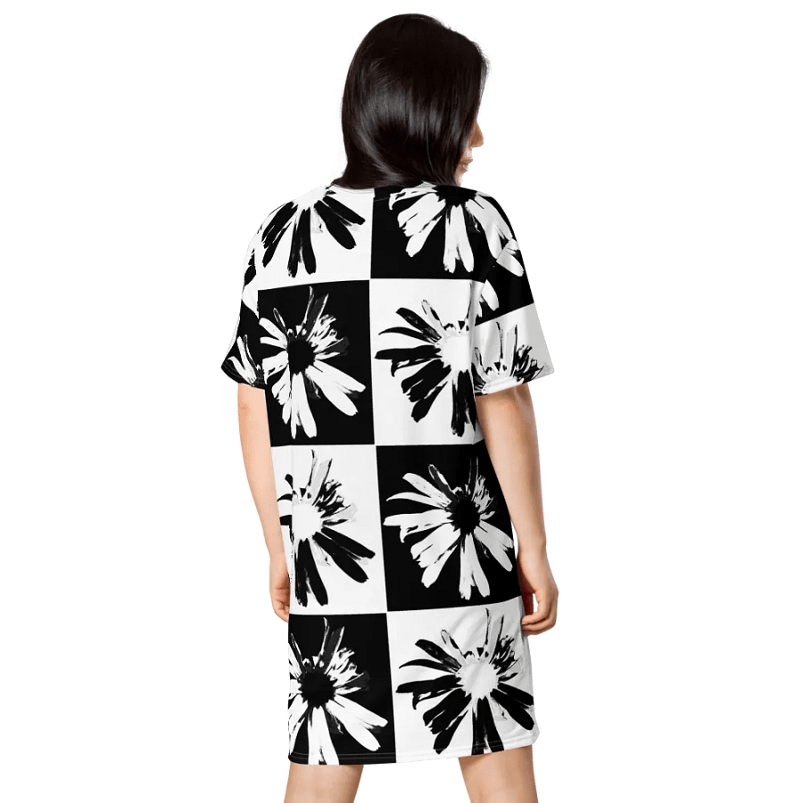 Abstract Black and White Daisy Flowers Ladies T Shirt Dress product image (12)