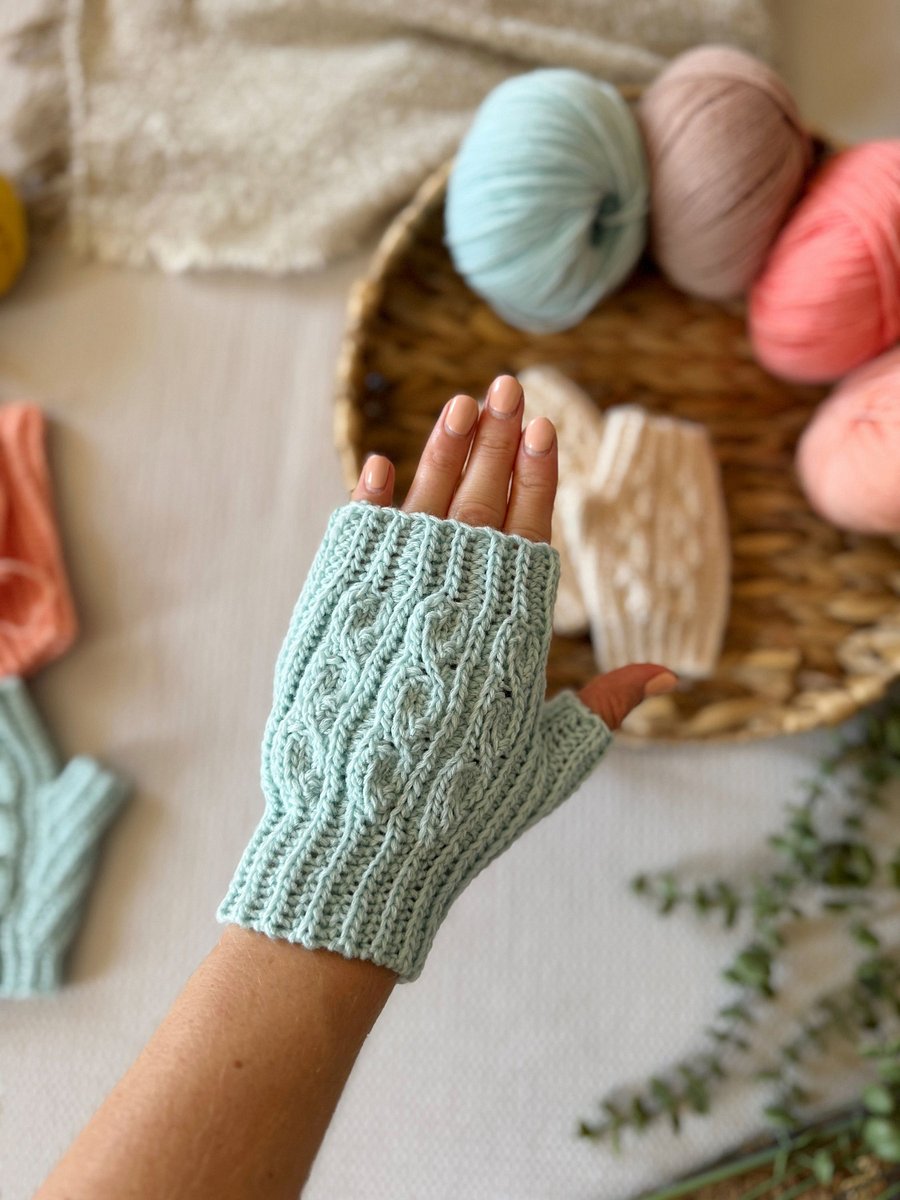Deidra Fingerless Mitts Lightweight Crochet Pattern product image (7)