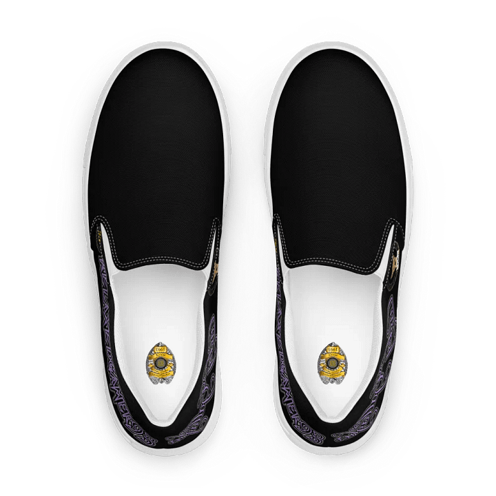 relaxed and lucky woman's slip on product image (2)