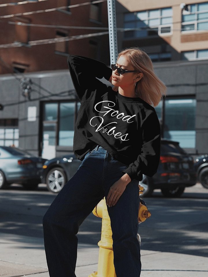 Good V*bes Crew product image (1)