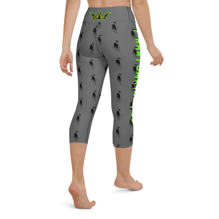 Phantomking Capri Leggings product image (1)