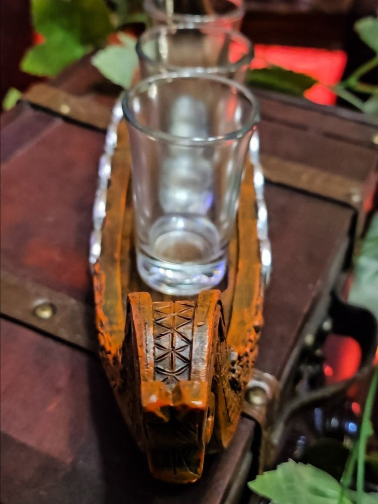 The Armored Kingdom Dragon Ship Holder with 3 Shot Glasses-Mythical Design-Dragon Build product image (7)