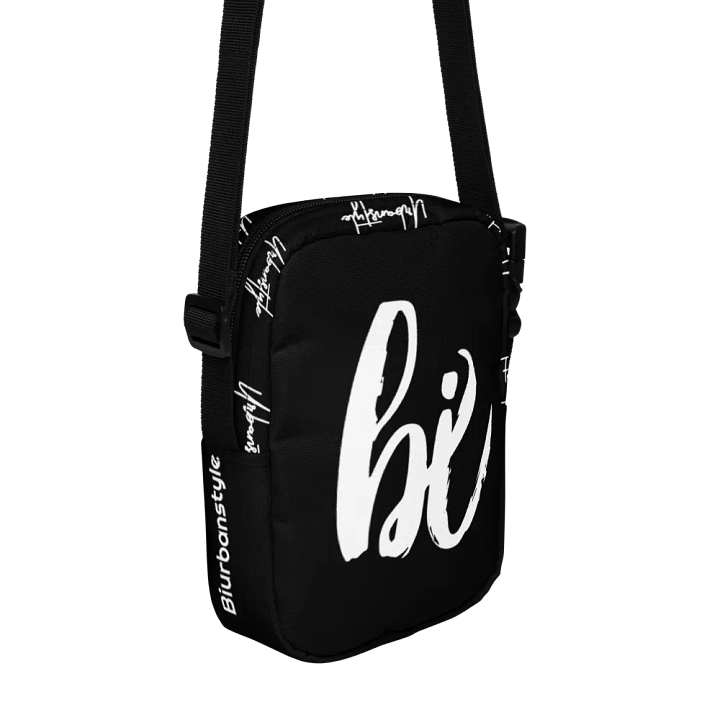 Urbanstyle Crossbody Bag product image (2)