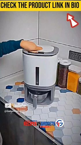 Rice Dispenser | Rice Container #shorts #youtubeshorts #kitchengadgets 
( Product 8 ) https://amzn.to/3BFqpPf