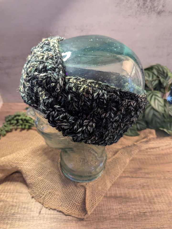 Meadow Ear Warmer - Dark Green Varigated product image (2)
