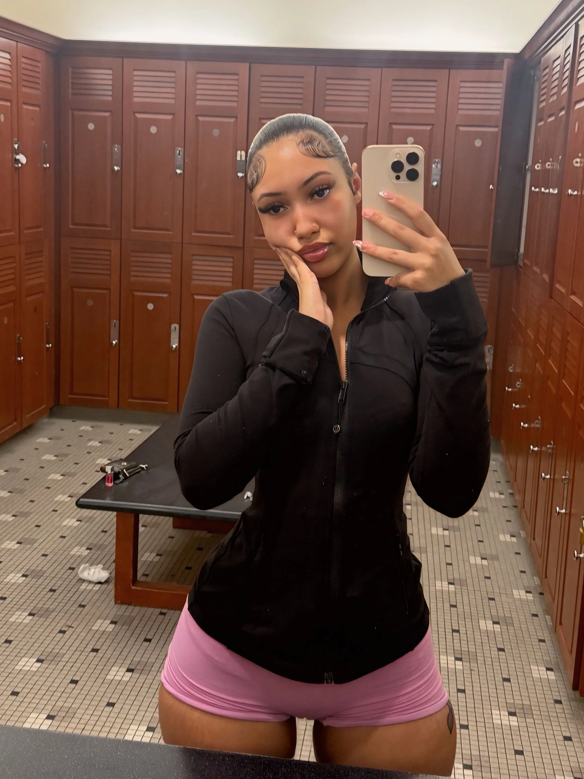 GYAT PAGE REVEAL product image (8)