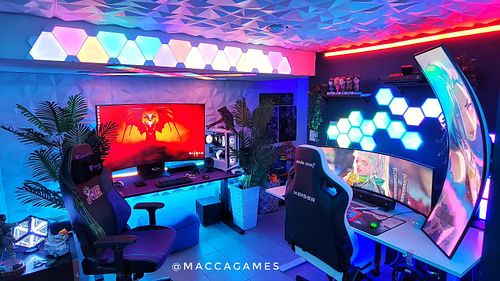 the last acquisition of the gameroom was the amazing Samsung Ark, my main setup is beautiful, and putting the two setups toge...