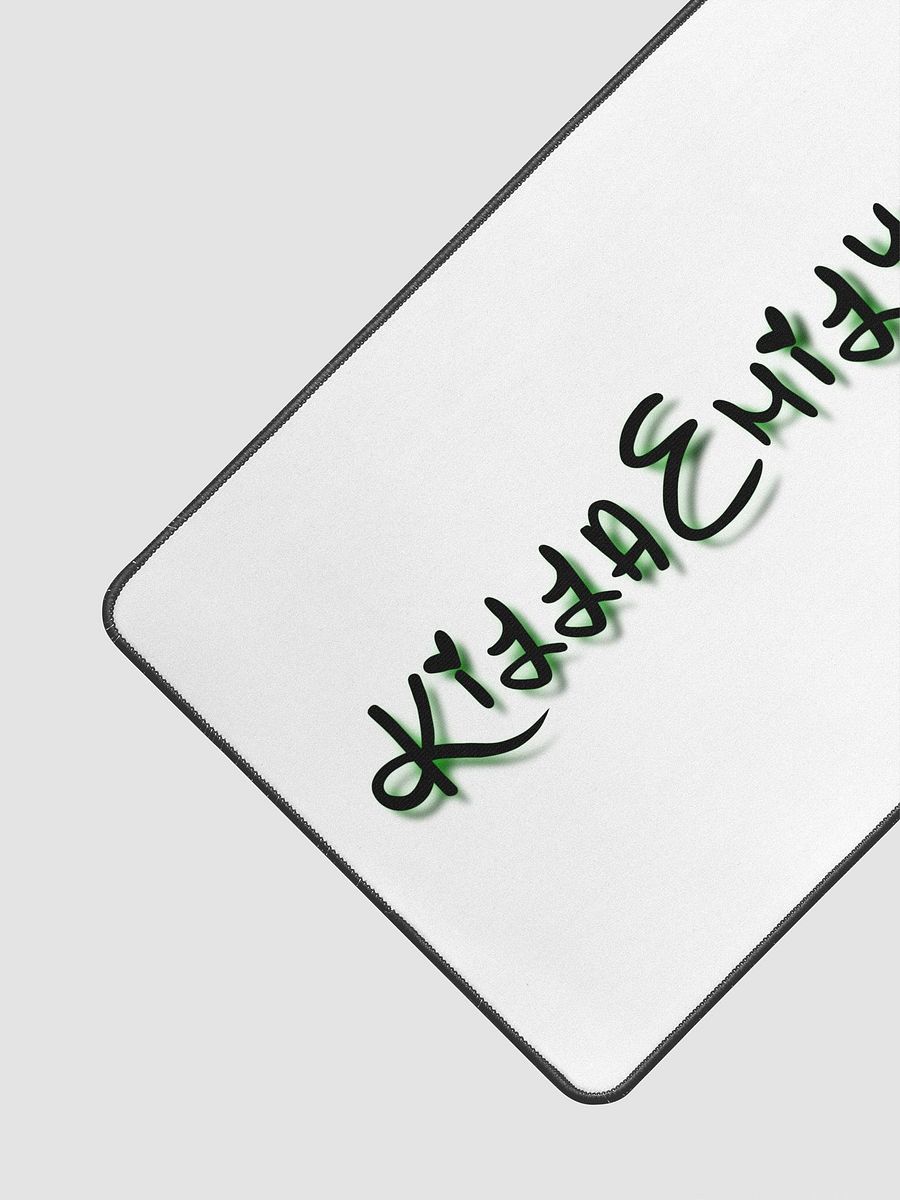 GREEN KILLA EMMY HEART BUTT DESK PAD product image (3)