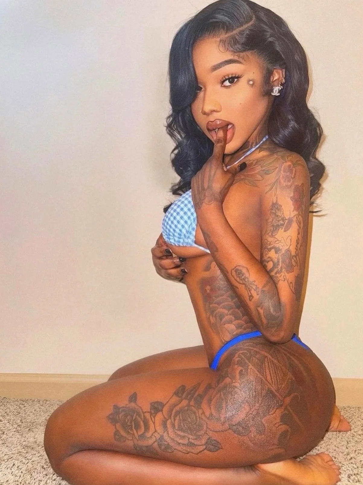 Bubble Booty Cutie Reveal product image (2)