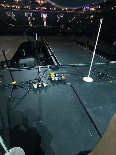 Soundcheck with Blood Orange today in Philadelphia 🎸 Filmed from my point of view 👓