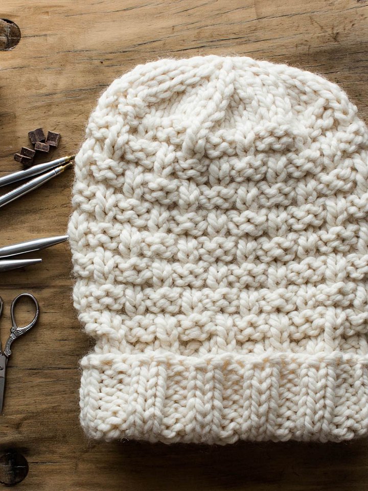 Knit in a Night Slouchy Hat Pattern - Chipper product image (1)