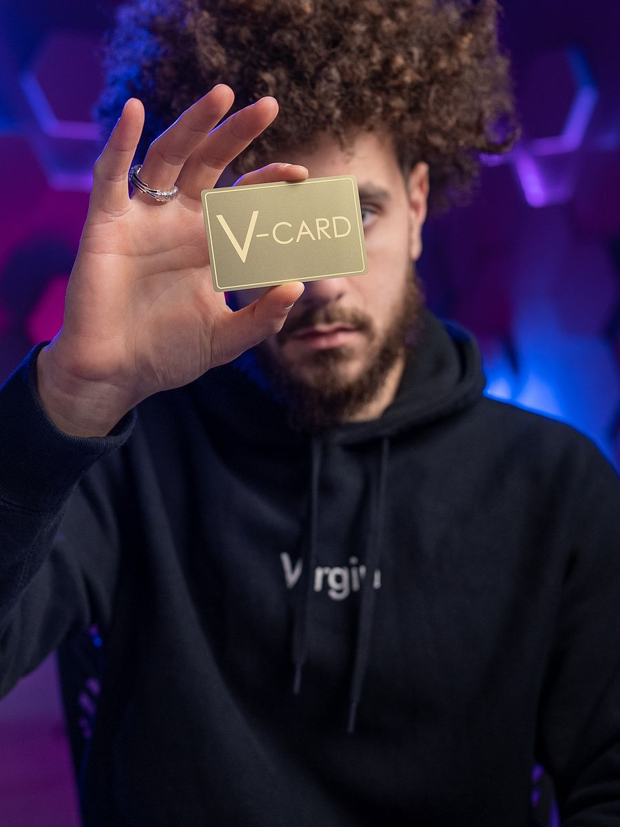 Gold V-Card product image (3)