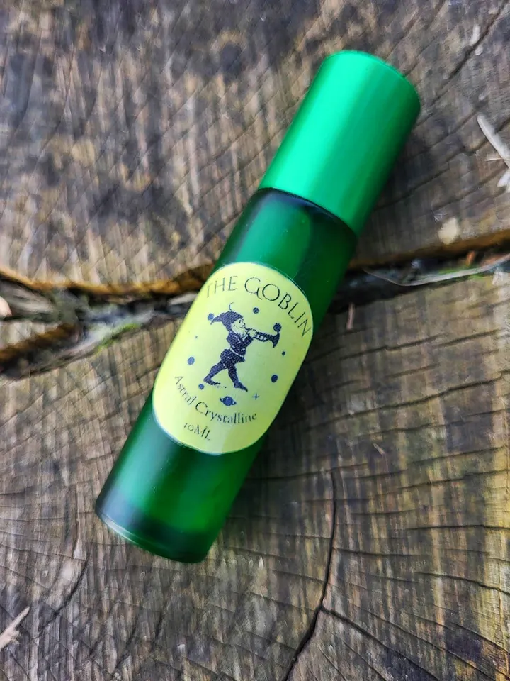 The Goblin perfume oil - Oakmoss, pear, eucalyptus, unisex perfume product image (2)