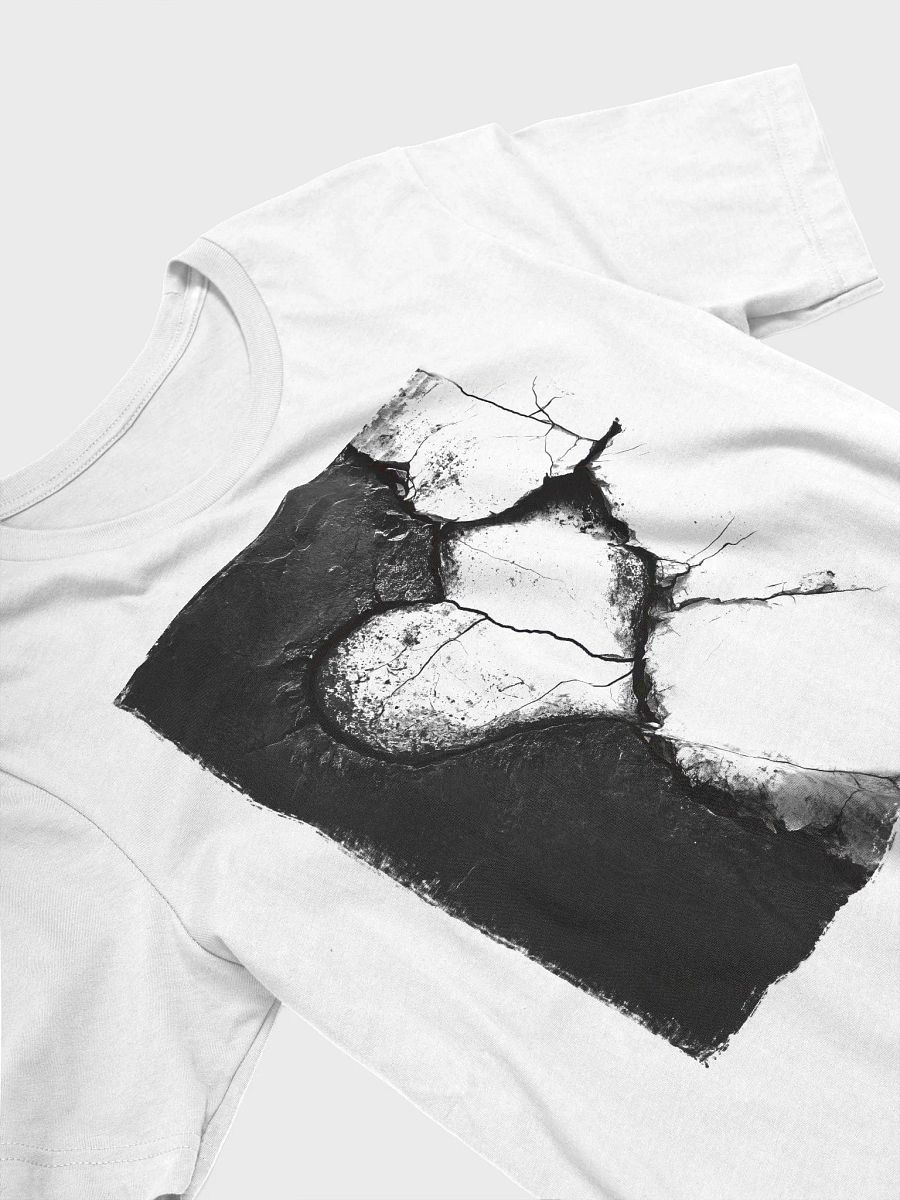 Fractured Heart (T-shirt) product image (3)