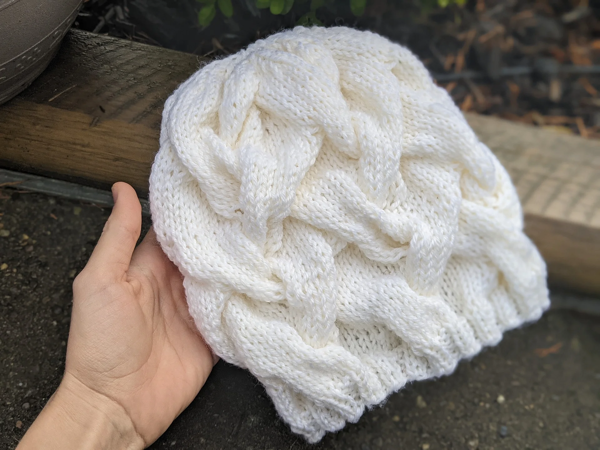 Selene Cable Knit Hat Pattern product image (2)