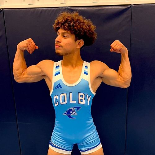 #wrestling #wrestlerlife #wrestlinggear #wrestlingteam #wrestlingcommunity #collegewrestling #abs #amatuerwrestling #wrestler...