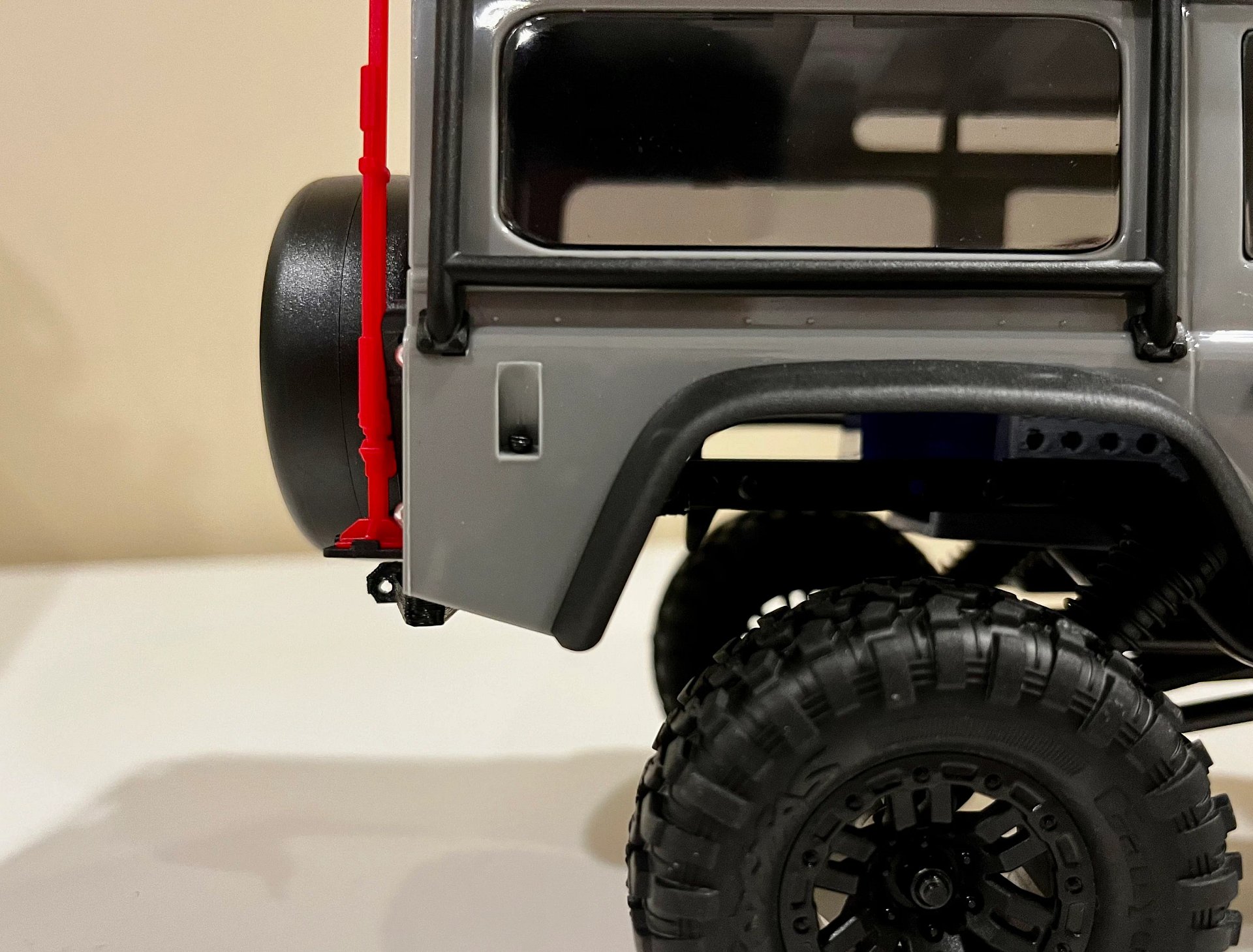 Slim Rear Bumper for the Trx4m Defender product image (3)