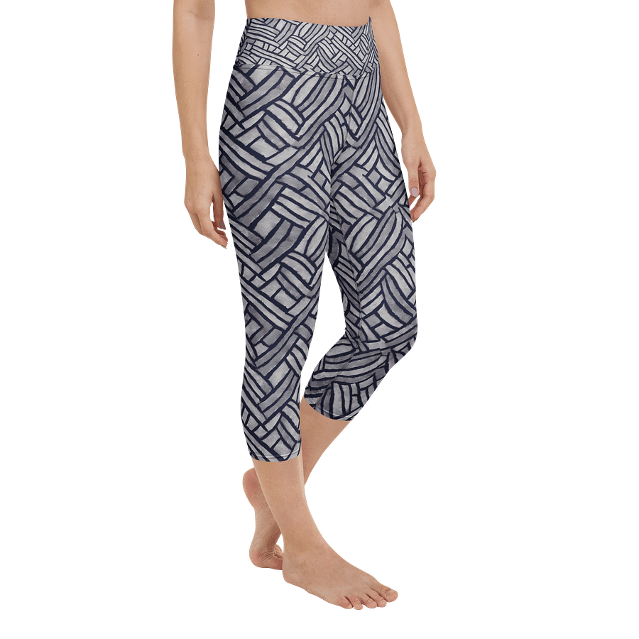 Grey Rectangles Capri Leggings product image (2)