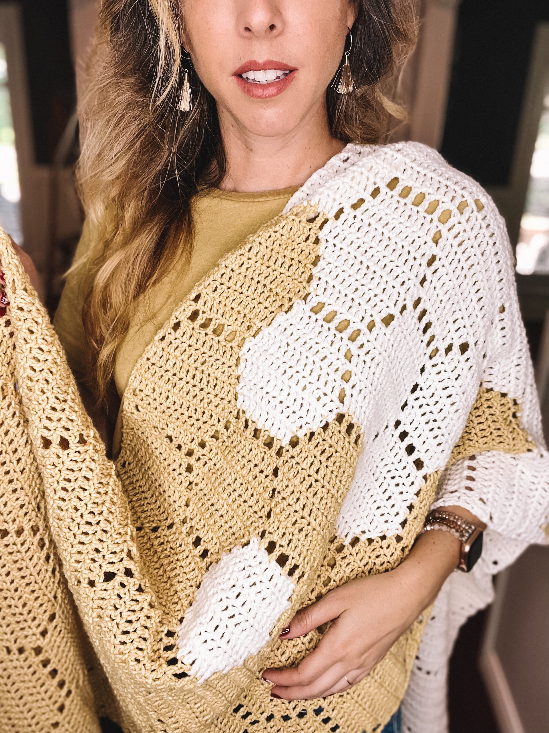 Modern Honeycomb Crochet Shawl Video Tutorial product image (9)