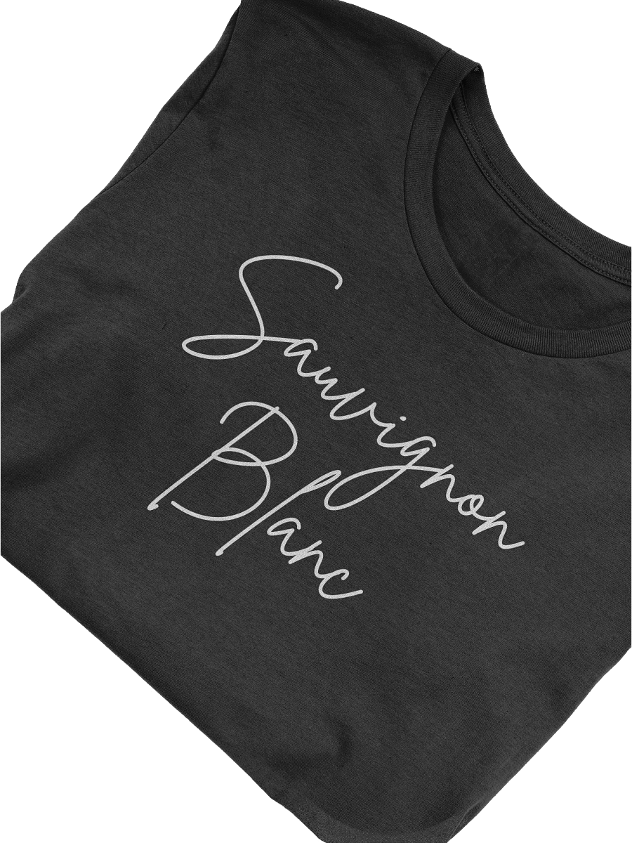 Sauvignon Blanc Handwritten T-Shirt – Elegant Wine Aesthetic product image (1)