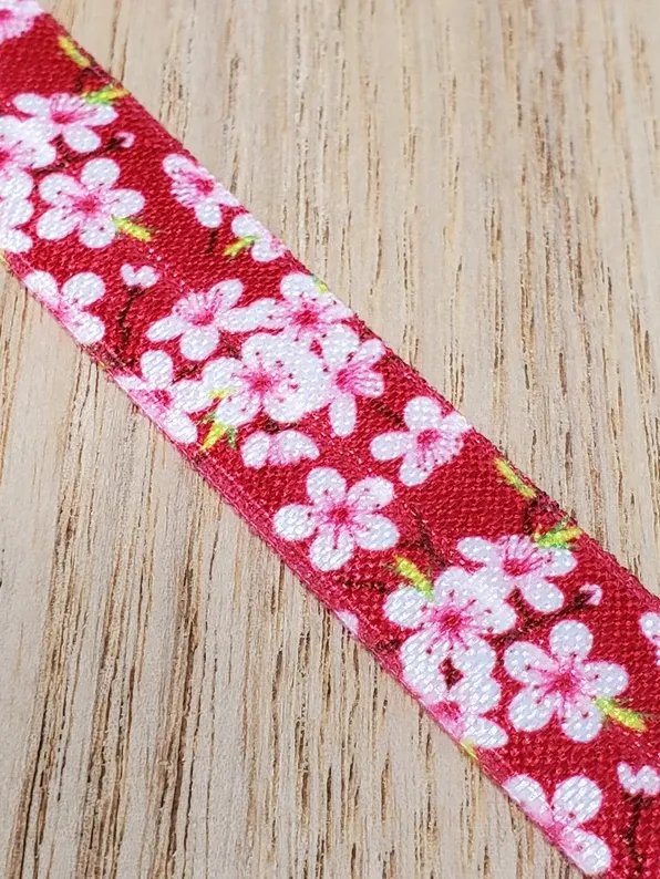 Cherry Blossom Elastic Bracelet | Handmade Accessory for Bellabeat Leaf Urban & Ivy product image (3)