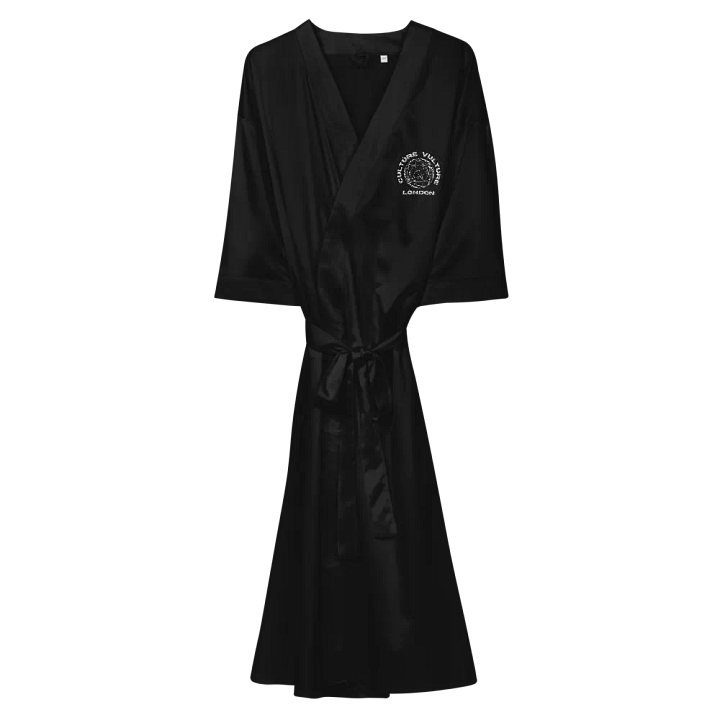 BLACK ROBE product image (2)