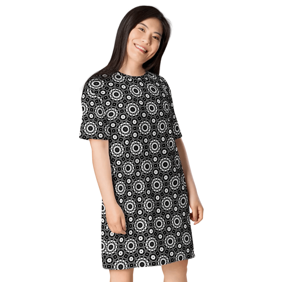 Abstract Monochrome Circles T Shirt Dress product image (8)