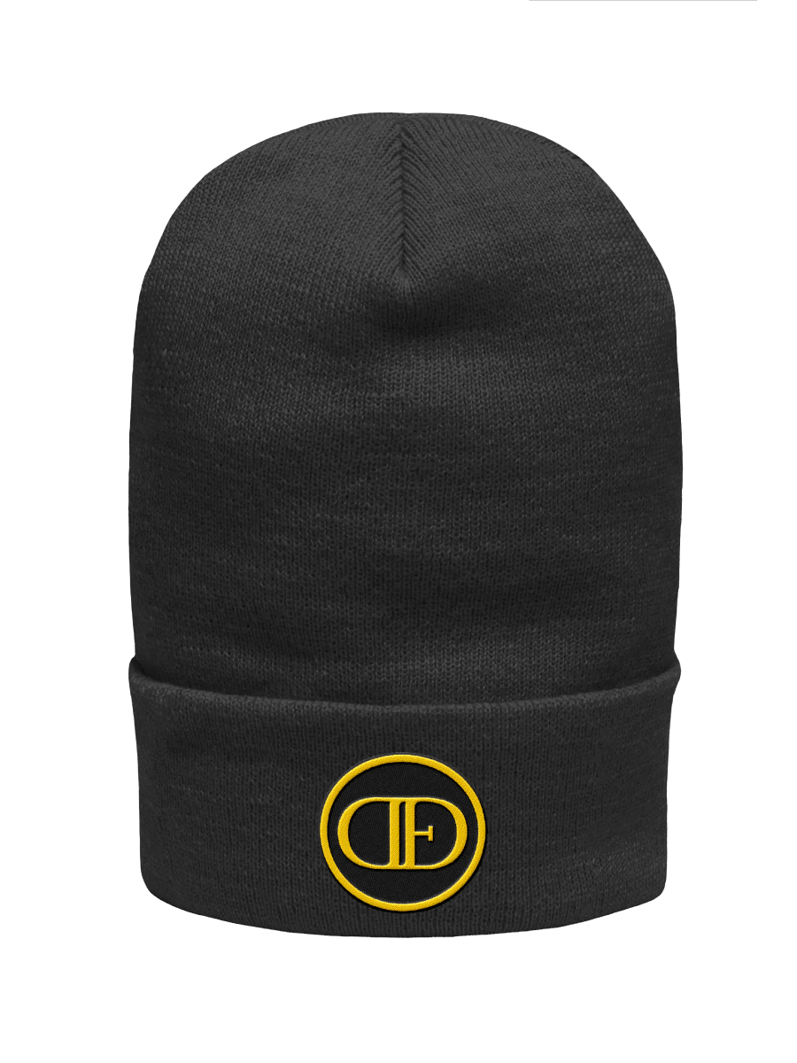 Issa beanie product image (1)