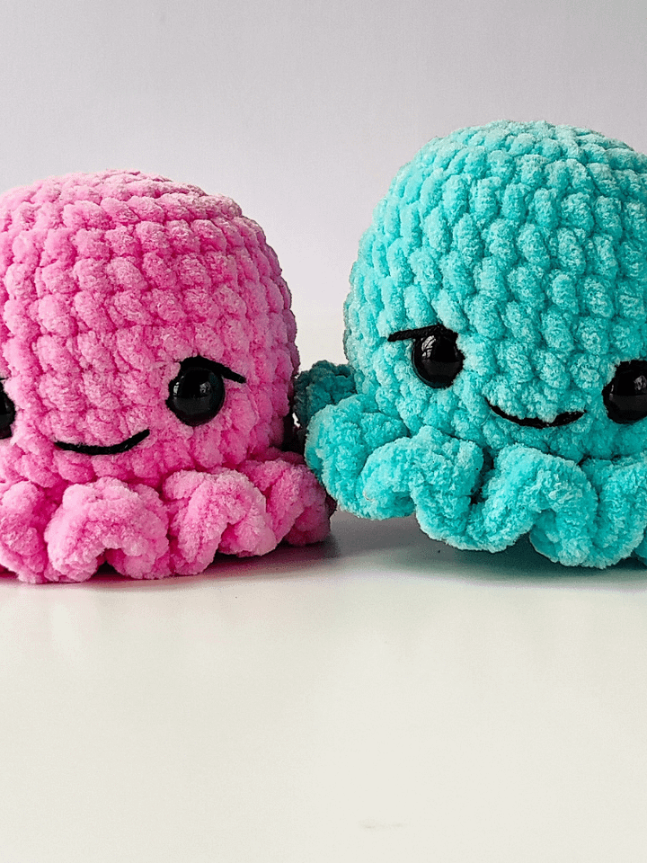Tiny Tentacles: Crochet Your Own Little Octopus product image (2)
