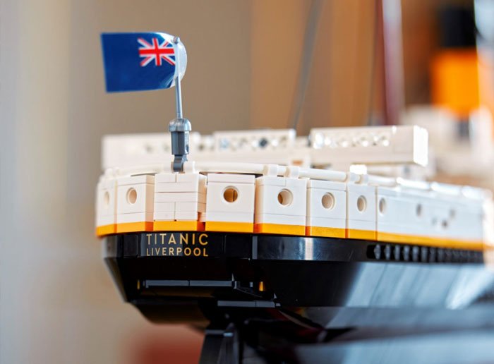 LEGO Titanic product image (9)